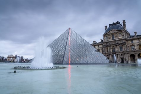 Musée et Pyramide du Louvre © David Briard