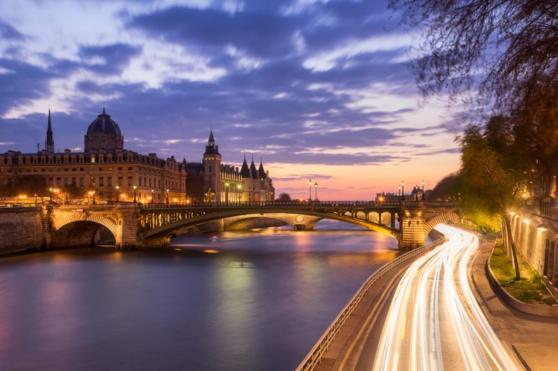 Le Pont Notre-Dame et la Conciergerie © David Briard