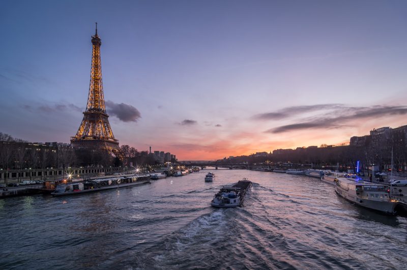 Tour Eiffel au coucher du soleil © David Briard