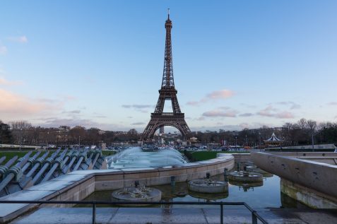 Tour Eiffel and Fountain © David Briard