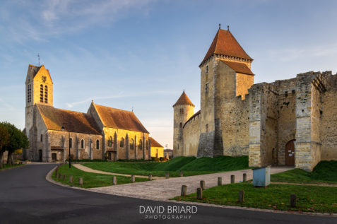 Castle and Chruch of Blandy © David Briard